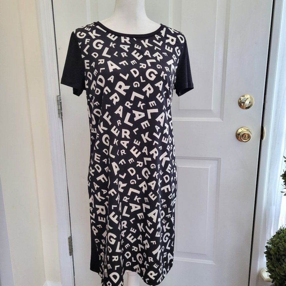 NWT Karl Lagerfeld Black and White Monogram Shift Dress Size S